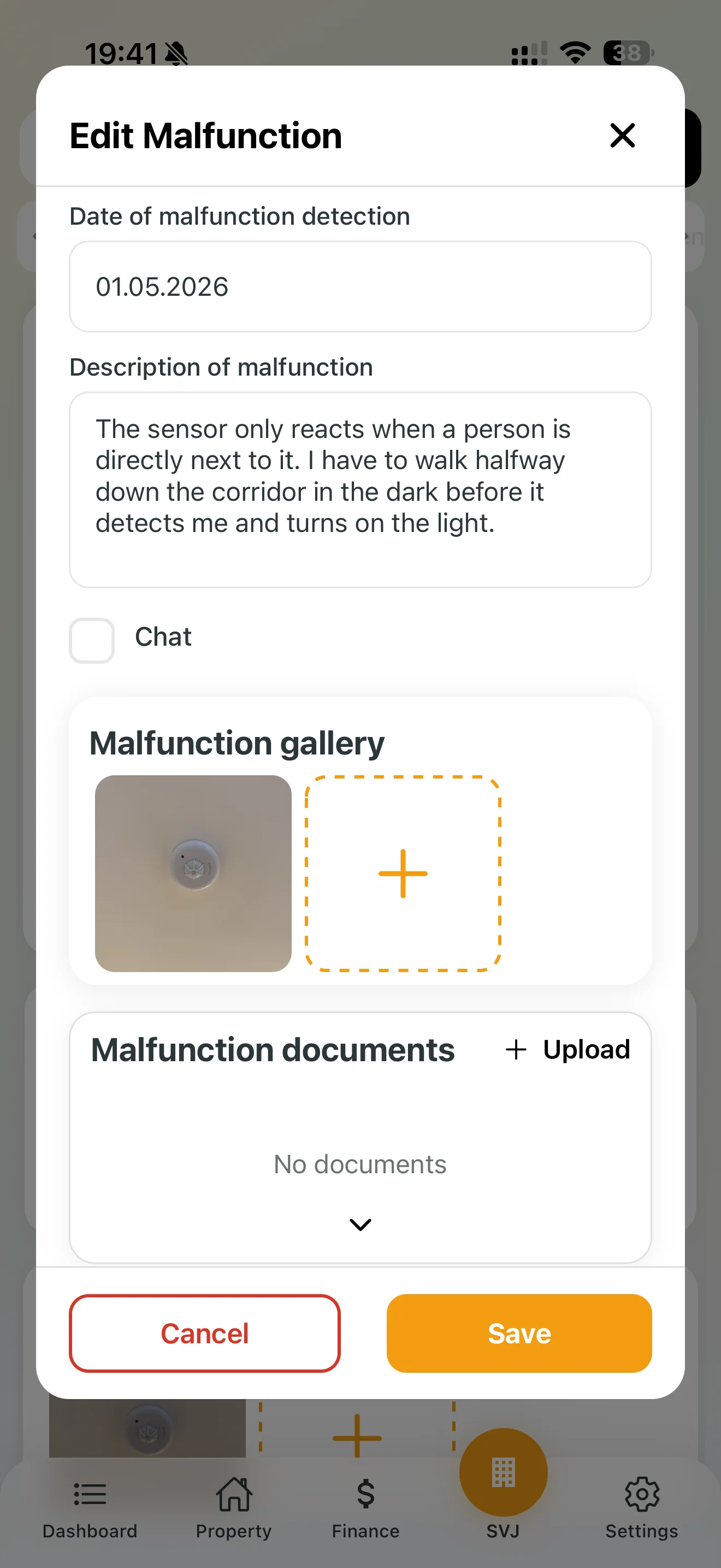 Chat linked directly to a specific issue