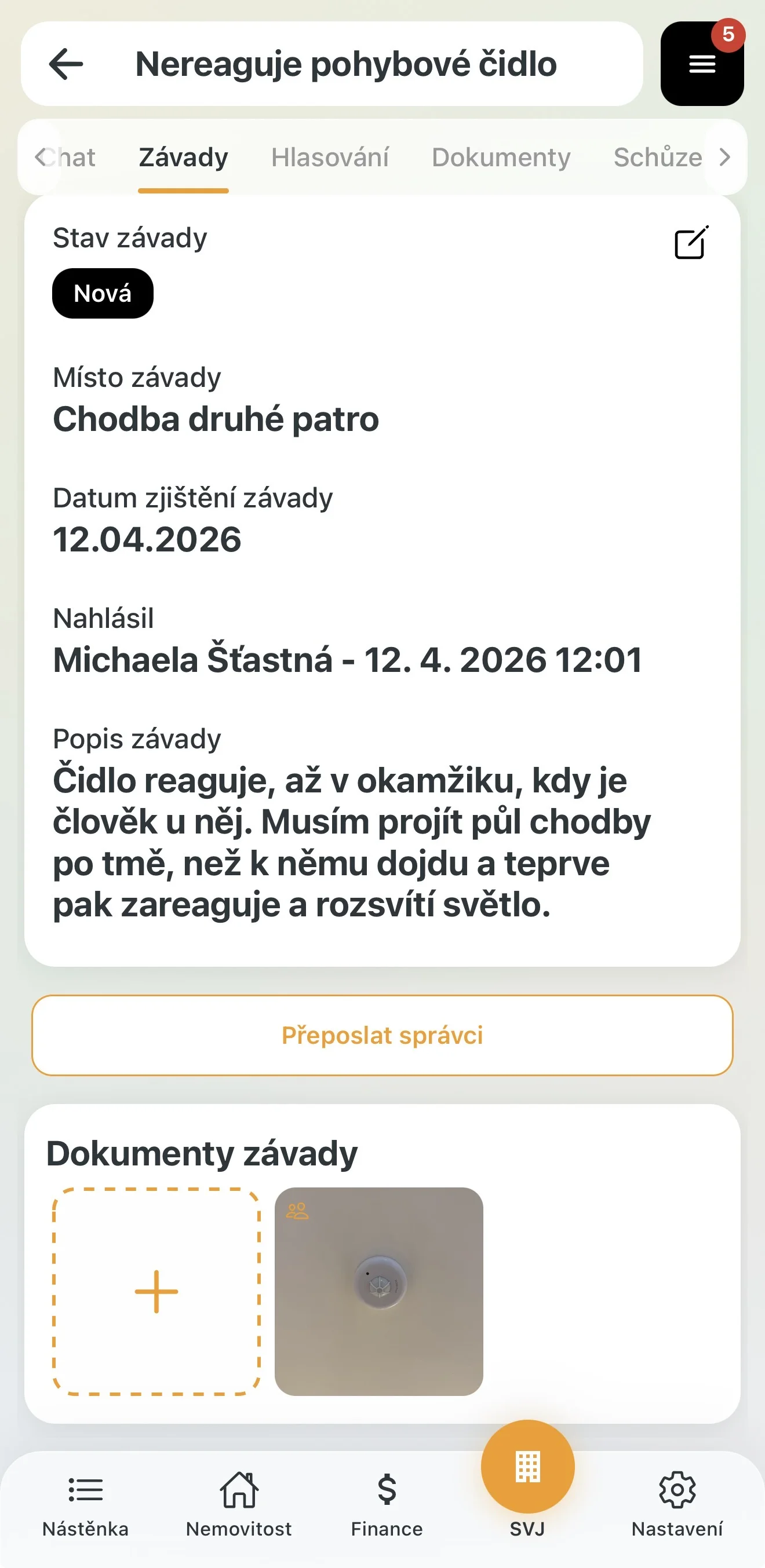 Detail závady s tlačítkem Přeposlat správci